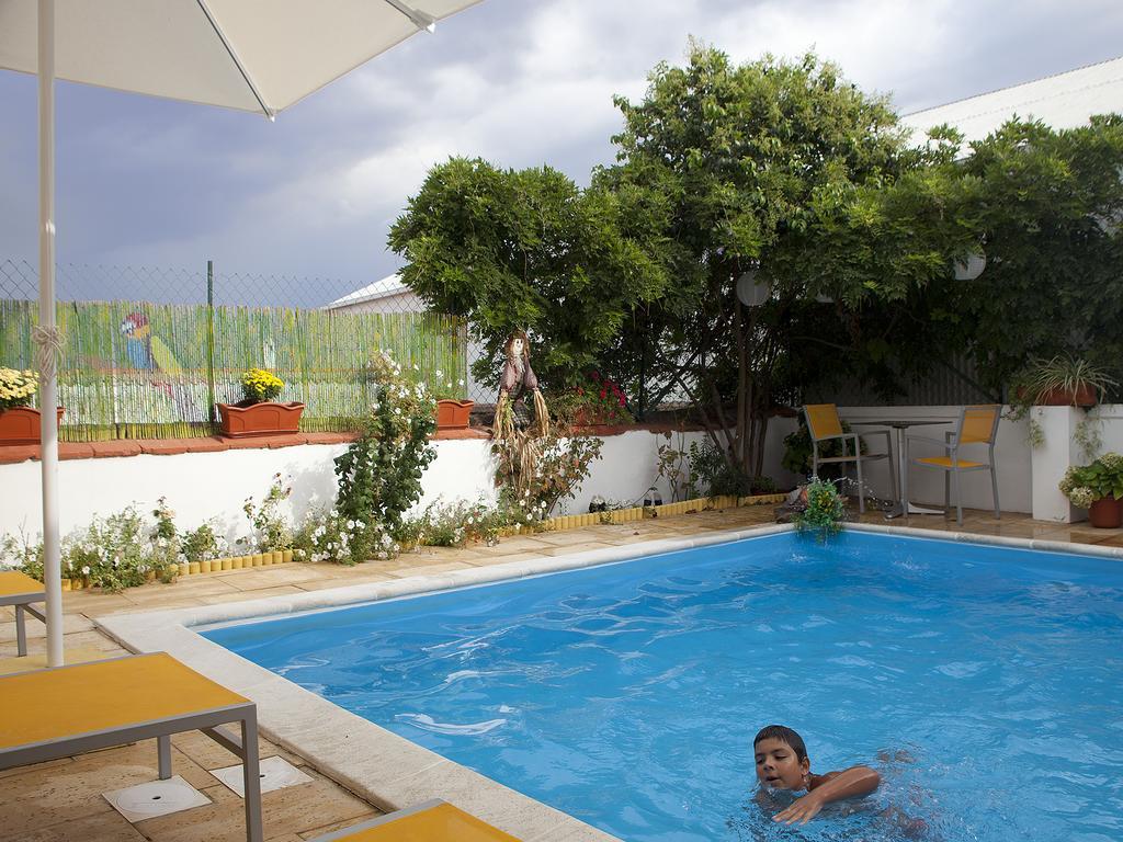 Betica Hotel Rural Pias  エクステリア 写真