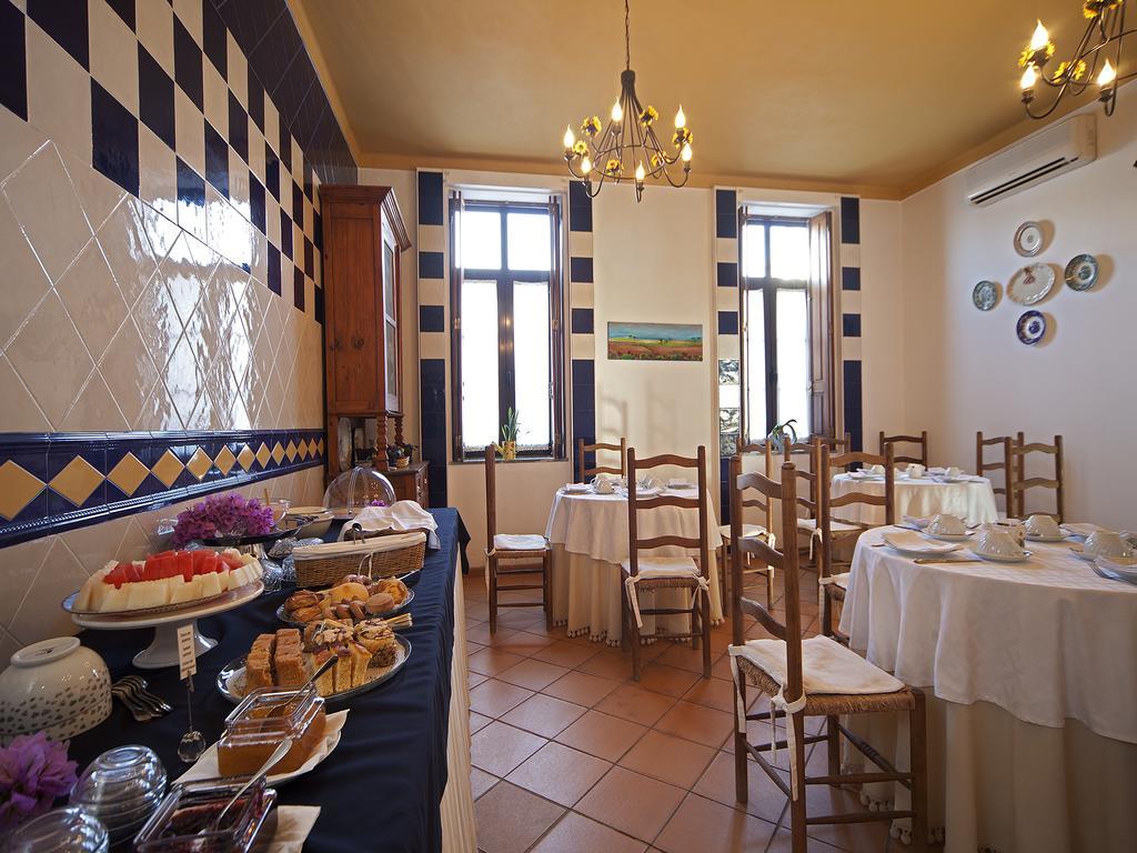 Betica Hotel Rural Pias  エクステリア 写真